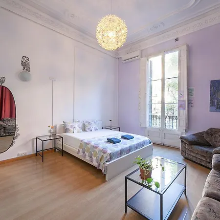 Hostel Fabrizzio's Petit Barcelona