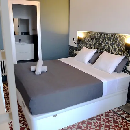 Fabrizzio's Petit Barcelona