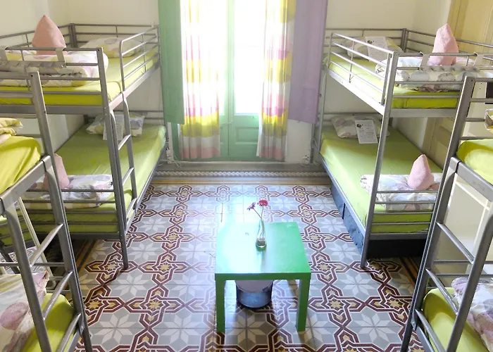 Hostel Fabrizzio's Petit *