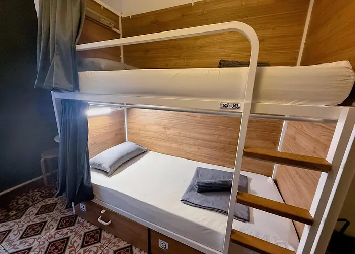 Hostel Fabrizzio's Petit Barcelona