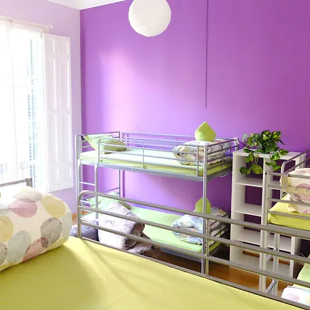 Hostel Fabrizzio's Petit Barcelona