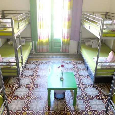 Hostel Fabrizzio's Petit *