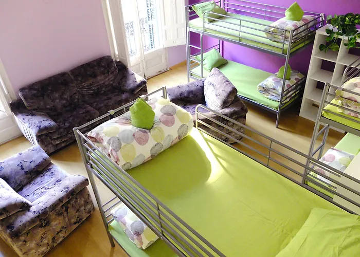 Hostel Fabrizzio's Petit Barcelona